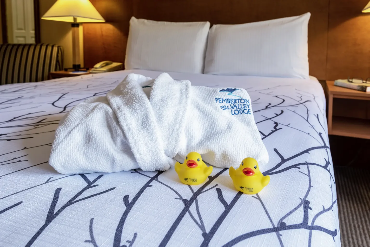 Single Queen Bed 3 - Studio Suite at Pemberton Valley Lodge